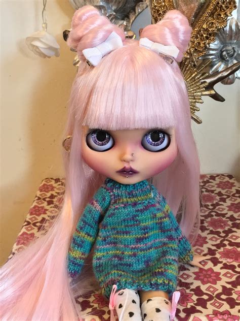 what are factory blythe dolls